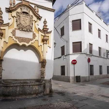 En Casco Antiguo De شقة